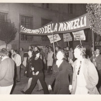 Fondo Fotografico Michele Minisci- manifestazione del PCI in solidarietà con i lavoratori della Mangelli e della ditta FAMOS, autunno 1972