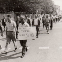 Fondo Fotografico Michele Minisci-manifestazione per l'Arrigoni, anni '70